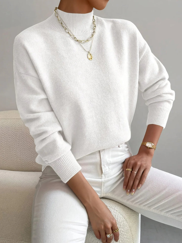 MARIA LUXURIOUS ELEGANT TURTLENECK SWEATER