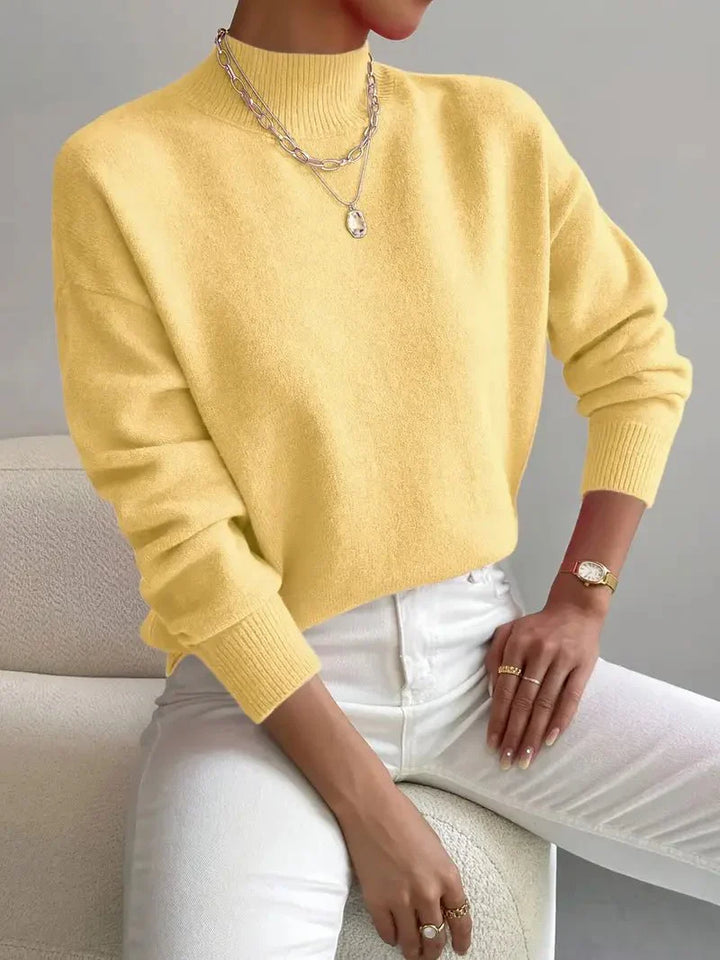 MARIA LUXURIOUS ELEGANT TURTLENECK SWEATER
